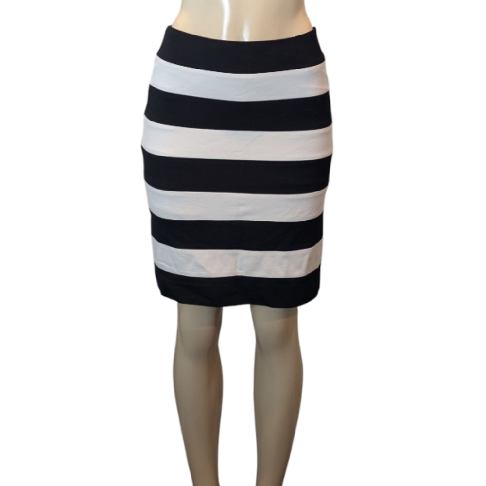 White House Black Market WHBM Black White Stripe Stretch Zip Pencil Skirt 00